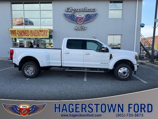 Oxford White 2019 Ford F-450 XLT