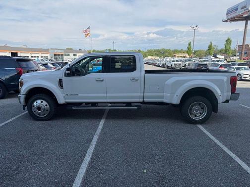 Oxford White 2019 Ford F-450 XLT
