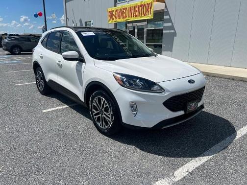 2020 Ford Escape SEL