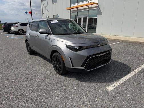 Steel Gray 2025 Kia Soul LX