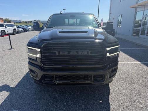 Diamond Black 2024 RAM 2500 LARAMIE