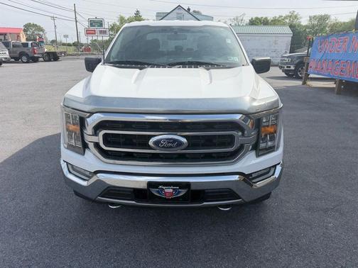Oxford White 2021 Ford F-150 XLT