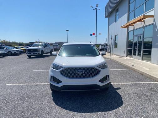 Oxford White 2023 Ford Edge SEL
