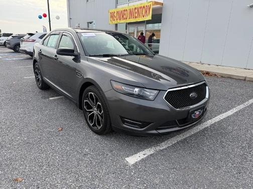2019 Ford Taurus LIMITED