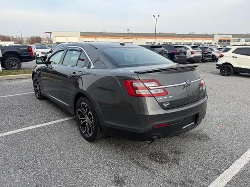 2019 Ford Taurus LIMITED