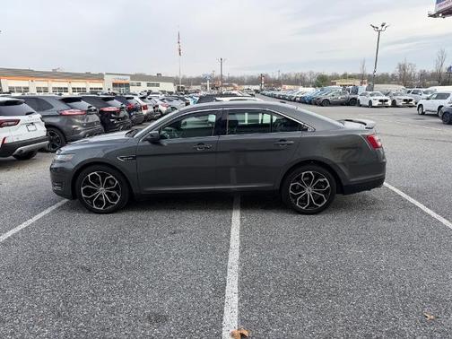 2019 Ford Taurus LIMITED