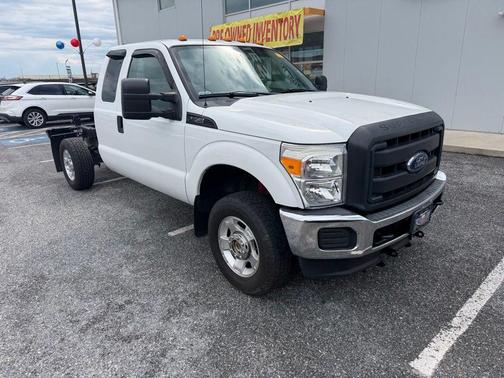 Oxford White 2016 Ford F-250 XL