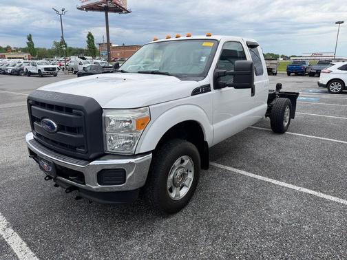 Oxford White 2016 Ford F-250 XL