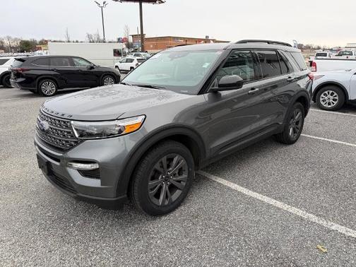 2024 Ford Explorer XLT