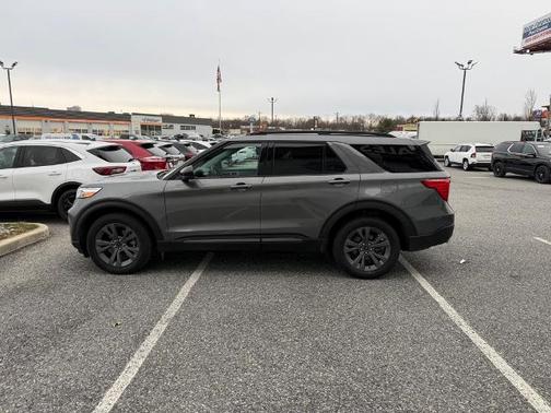 2024 Ford Explorer XLT