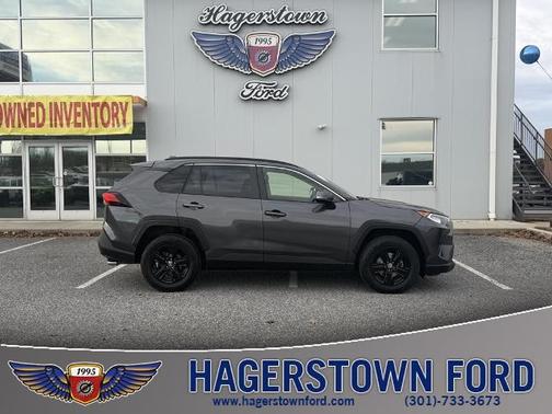 2020 Toyota RAV4 XLE