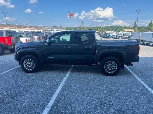 2024 Toyota Tacoma LIMITED