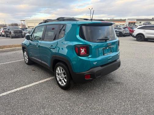 2021 Jeep Renegade LATITUDE