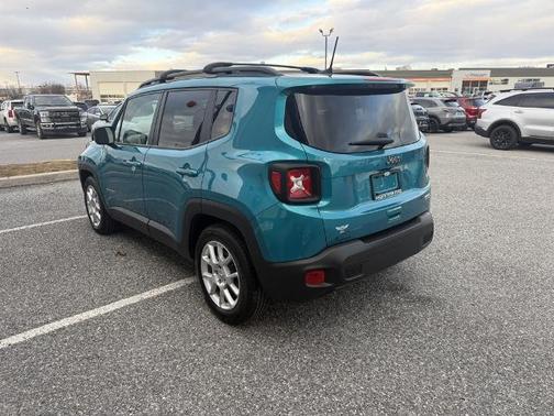 2021 Jeep Renegade LATITUDE