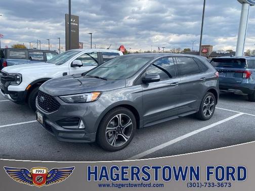2023 Ford Edge ST