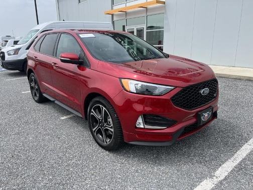 2021 Ford Edge ST