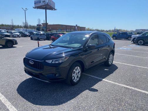 Black Metallic 2023 Ford Escape Active