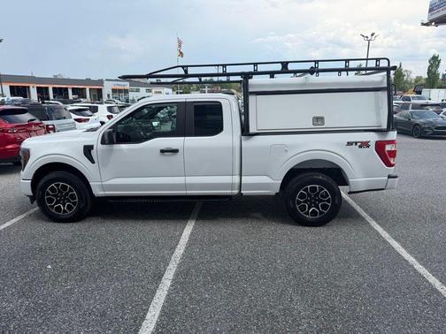 Oxford White 2023 Ford F-150 XL