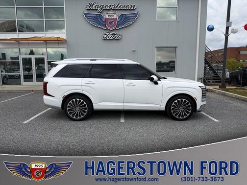 Pearl 2026 Hyundai Palisade Hybrid Calligraphy