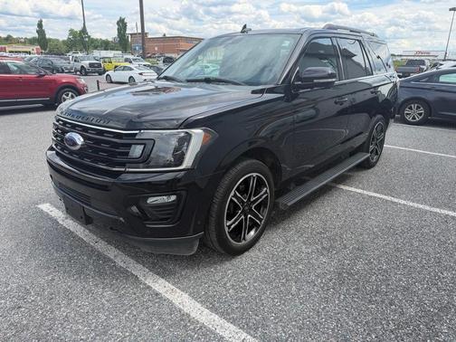 Black 2020 Ford Expedition Limited