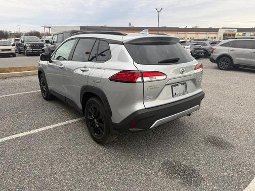 2023 Toyota Corolla Cross LE