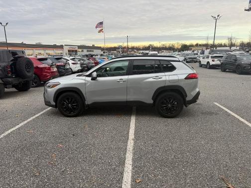 2023 Toyota Corolla Cross LE