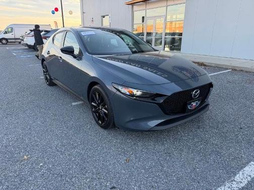 2023 Mazda Mazda3 2.5 S CARBON EDITION