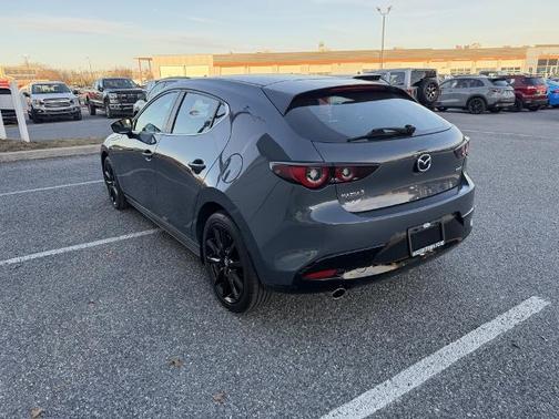 2023 Mazda Mazda3 2.5 S CARBON EDITION