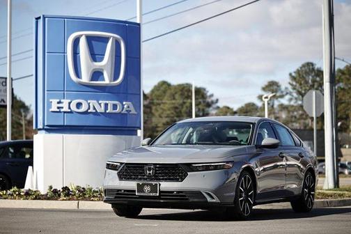 2025 Honda Accord Hybrid Touring