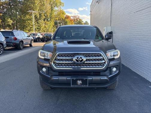 2017 Toyota Tacoma TRD Sport
