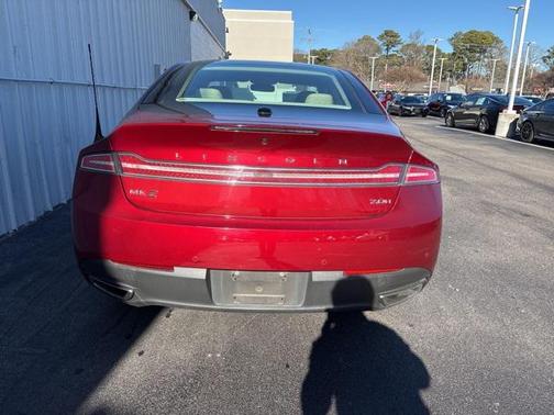 2014 Lincoln MKZ Hybrid Base
