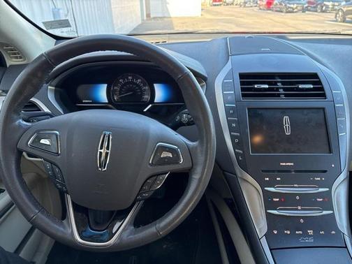 2014 Lincoln MKZ Hybrid Base