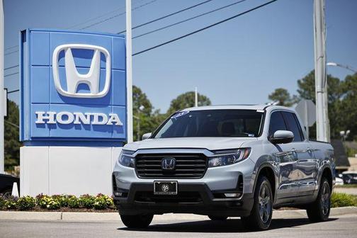 Sonic Gray Pearl 2023 Honda Ridgeline RTL
