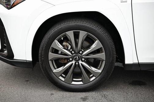 2024 Lexus UX 250h F Sport