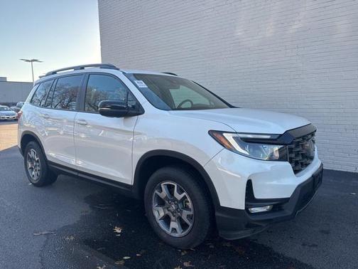 2023 Honda Passport AWD TrailSport