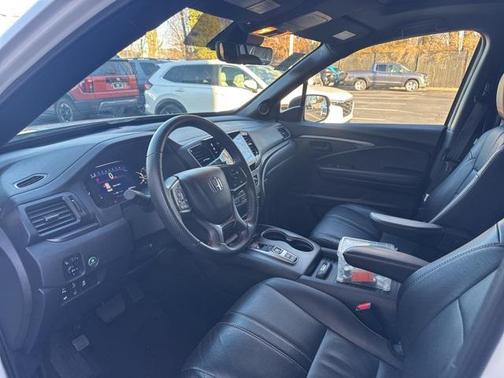 2023 Honda Passport AWD TrailSport