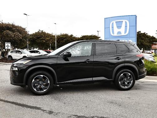 Black 2025 Nissan Rogue SV