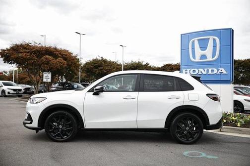 2023 Honda HR-V 2WD Sport