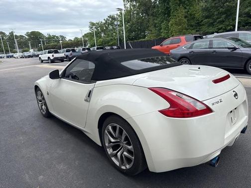 2011 Nissan 370Z Base