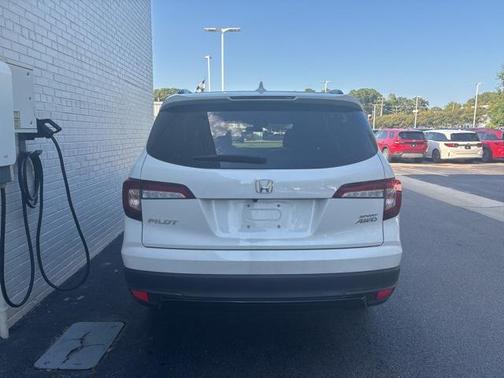 2022 Honda Pilot AWD Sport