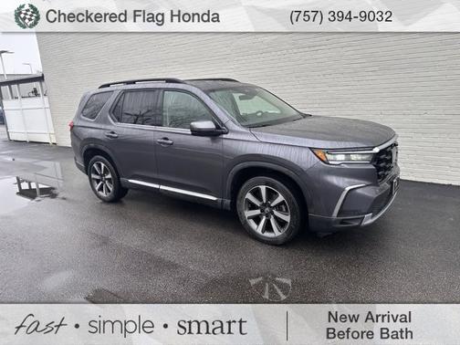 Modern Steel Metallic 2023 Honda Pilot SUV