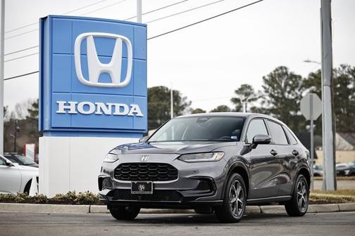 Modern Steel Metallic 2024 Honda HR-V SUV