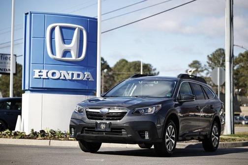 2022 Subaru Outback Premium