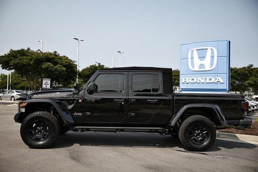 2022 Jeep Gladiator Mojave 4x4