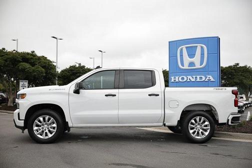 2022 Chevrolet Silverado 1500 Custom