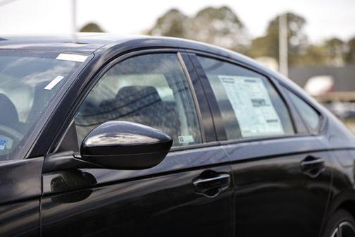 Crystal Black 2026 Honda Accord SE