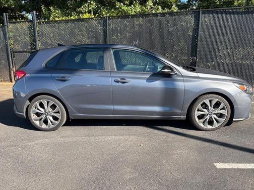 2019 Hyundai Elantra GT Base