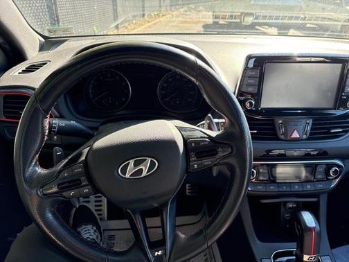 2019 Hyundai Elantra GT Base