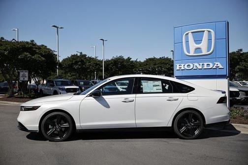 2025 Honda Accord Hybrid Base