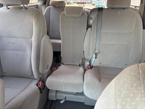 2017 Toyota Sienna LE